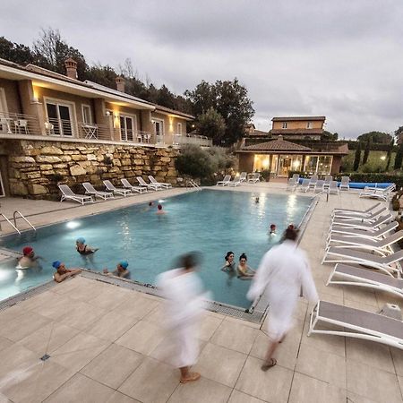 Apartments In Residence With Swimming Pool In Monteverdi Marittimo Extérieur photo