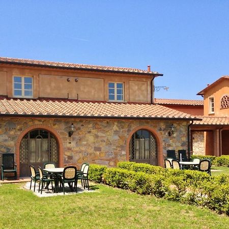 Apartments In Residence With Swimming Pool In Monteverdi Marittimo Extérieur photo