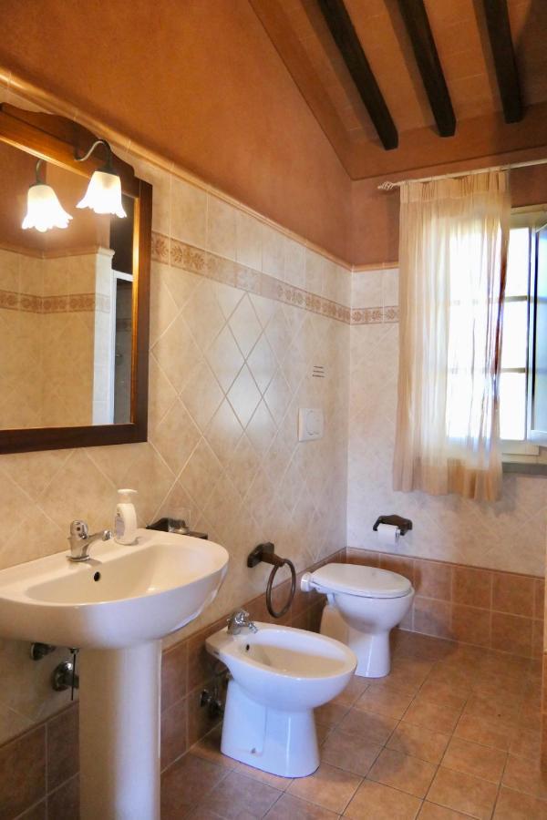 Apartments In Residence With Swimming Pool In Monteverdi Marittimo Extérieur photo